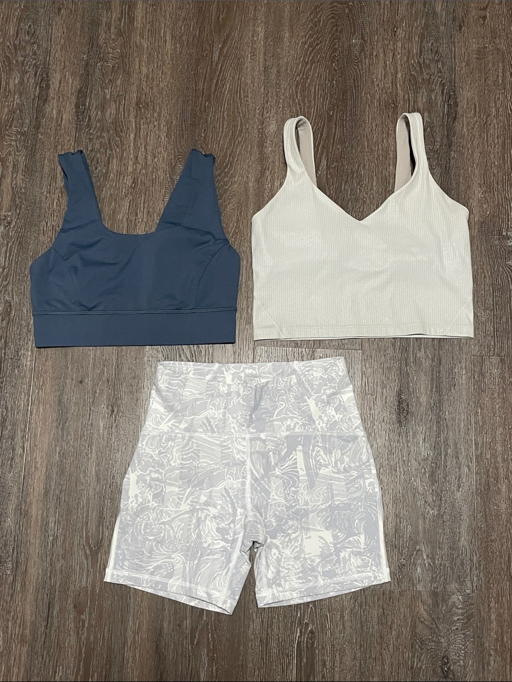 GUC Lululemon Matching Set Bundle. Size 8
